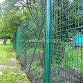 Hàng rào lưới hàn bằng nhựa PVC màu xanh lá cây bọc PVC